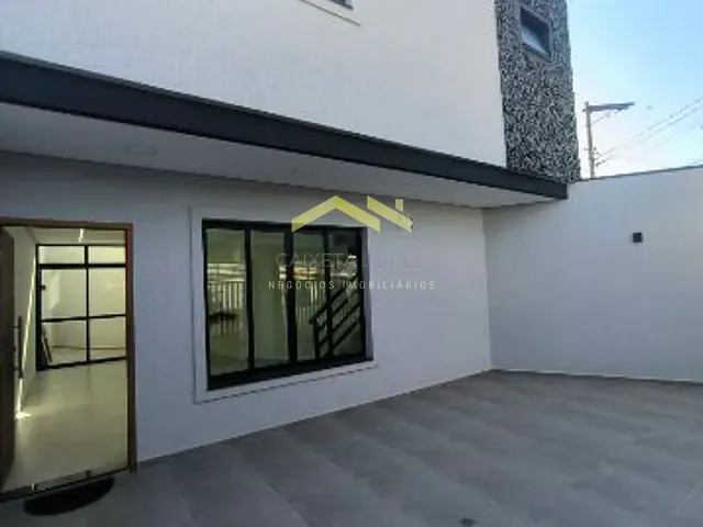 Sobrado 2 quartos e 1 banheiro, à venda, no bairro Parque Oratório em Santo André