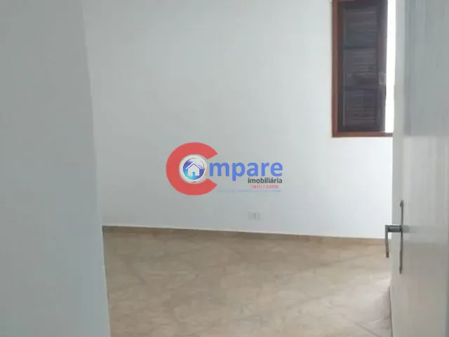 Sobrado com 125m² 2 quartos e 1 banheiro, à venda, no bairro Vila das Palmeiras em Guarulhos