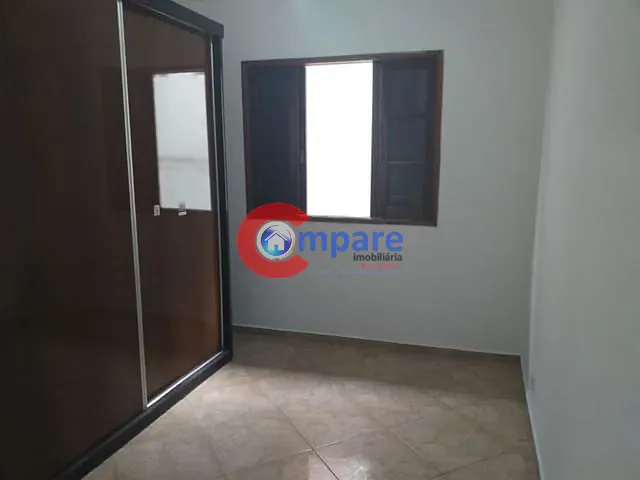 Sobrado com 125m² 2 quartos e 1 banheiro, à venda, no bairro Vila das Palmeiras em Guarulhos