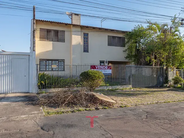 Sobrado com 456m² 4 quartos e 6 banheiros, à venda, no bairro Portão em Curitiba