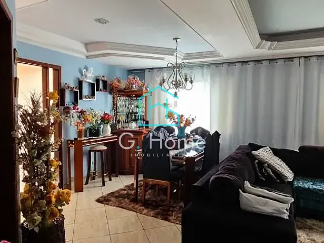 Sobrado com 250m² 5 quartos e 5 banheiros, à venda, no bairro São Pedro em Londrina