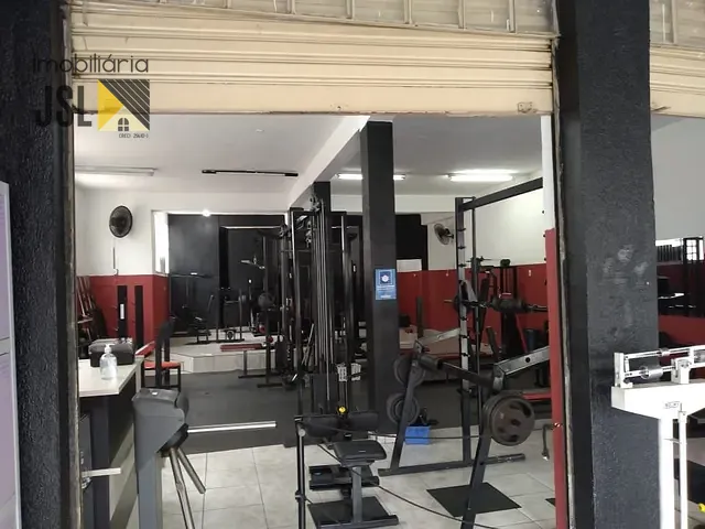 Sobrado com 250m² 3 quartos e 1 banheiro, à venda, no bairro Parque Residencial Nova Caçapava em Caçapava