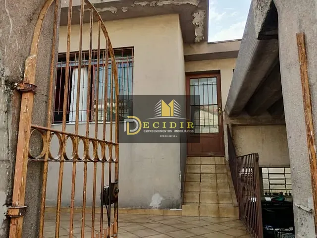 Sobrado com 184m² 4 quartos e 2 banheiros, à venda, no bairro Jardim de Lorenzo em São Paulo