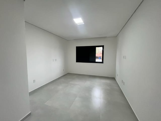 Sobrado 2 quartos e 2 banheiros, à venda, no bairro Parque Oratório em Santo André