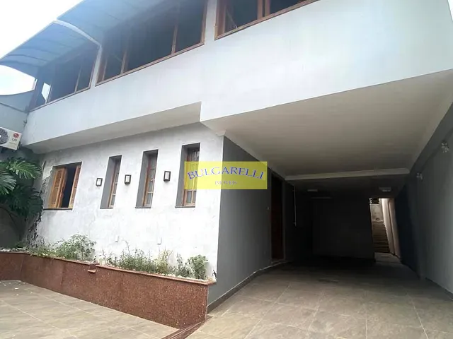 Sobrado 4 quartos e 4 banheiros, à venda, no bairro Santa Gertrudes em Jundiaí