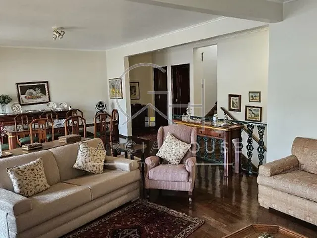 Sobrado com 420m² 3 quartos e 3 banheiros, à venda, no bairro Jardim Sumaré em Ribeirão Preto