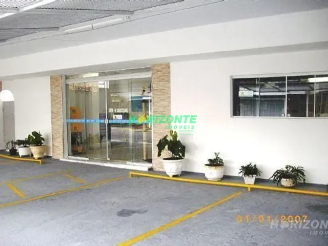 Sobrado com 500m² 3 quartos e 4 banheiros, à venda, no bairro Vila Betânia em São José dos Campos