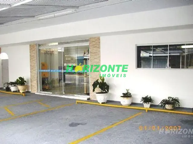 Sobrado com 500m² 3 quartos e 4 banheiros, à venda, no bairro Vila Betânia em São José dos Campos