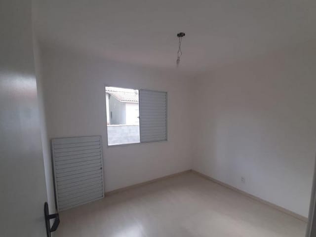 Sobrado com 70m² 2 quartos e 2 banheiros, à venda, no bairro Granja Viana em Cotia