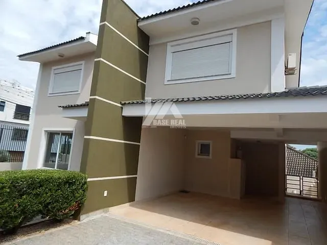 Sobrado com 300m² 2 quartos e 3 banheiros, à venda, no bairro Estrela em Ponta Grossa