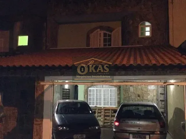 Sobrado com 150m² 3 quartos e 3 banheiros, à venda, no bairro Parque Residencial Casa Branca em Suzano