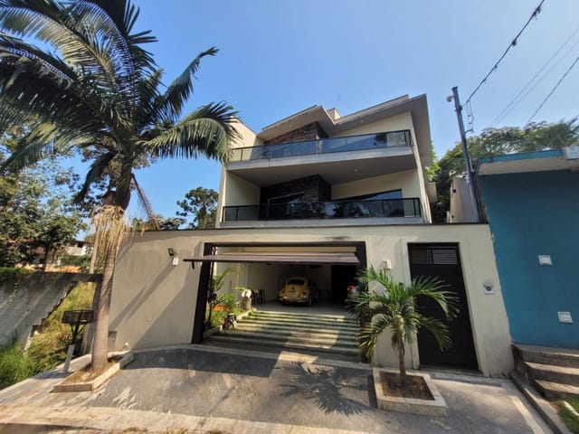 Sobrado com 411m² 3 quartos e 3 banheiros, à venda, no bairro Itupu em São Paulo