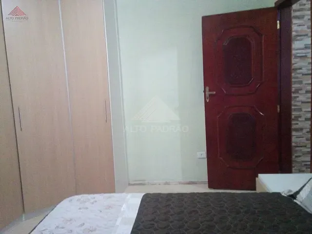 Sobrado 3 quartos e 2 banheiros, à venda, no bairro Vila Ana em Mauá