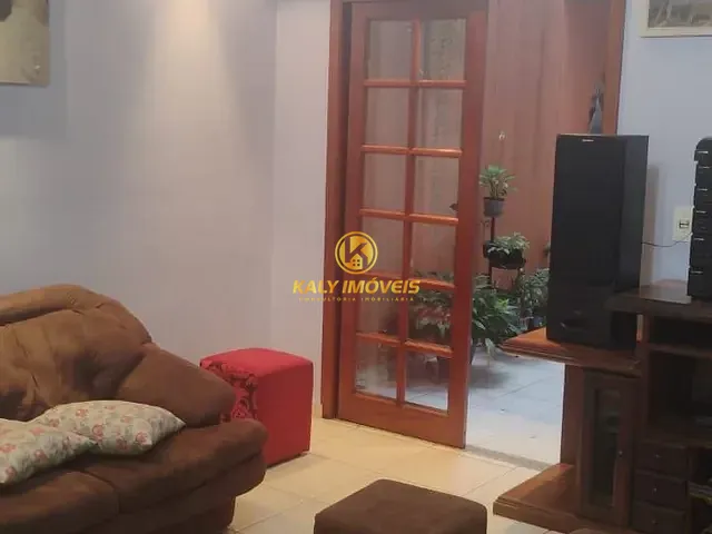 Sobrado com 125m² 3 quartos e 5 banheiros, à venda, no bairro Vila São Pedro em Santo André