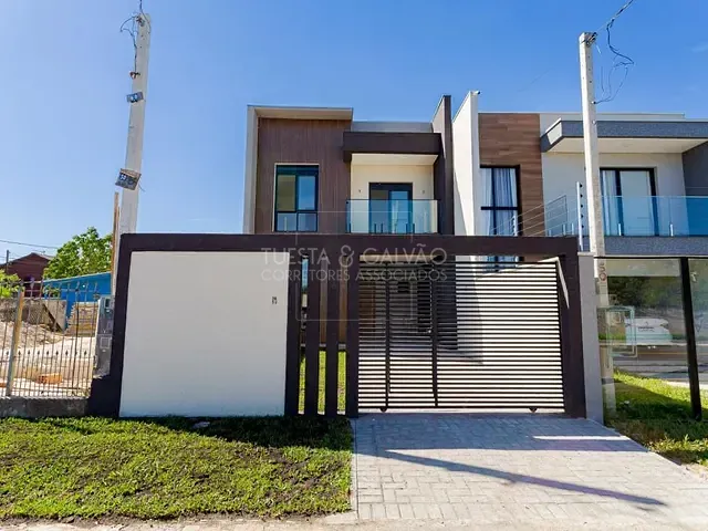 Sobrado com 133m² 3 quartos e 3 banheiros, à venda, no bairro Vila Amélia em Pinhais