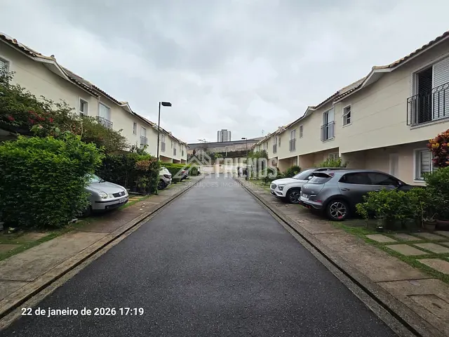 Sobrado com 113m² 3 quartos e 2 banheiros, à venda, no bairro Vila São João em Guarulhos