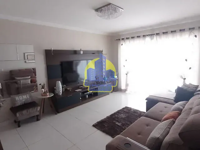 Sobrado com 178m² 3 quartos e 2 banheiros, à venda, no bairro Jardim D Abril em Osasco