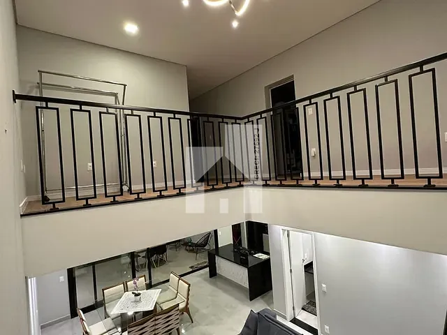 Sobrado com 250m² 3 quartos e 5 banheiros, à venda, no bairro Recanto Quarto Centenário em Jundiaí