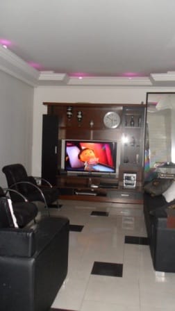 Sobrado à venda 3 Quartos, 1 Suíte, 2 Vagas, 230M², Jardim Patente, São Paulo - SP