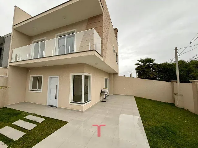 Sobrado com 153m² 3 quartos e 4 banheiros, à venda, no bairro Porto das Laranjeiras em Araucária