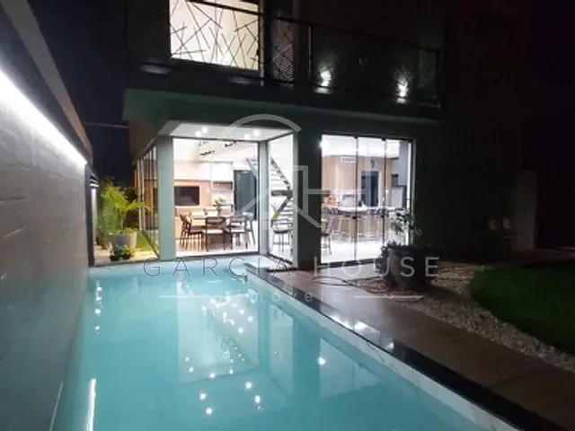 Sobrado com 320m² 3 quartos e 4 banheiros, à venda, no bairro Quintas de São José em Ribeirão Preto