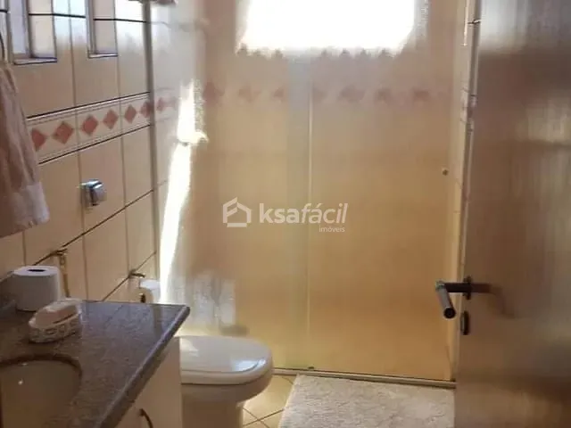 Sobrado com 604m² 2 quartos e 1 banheiro, à venda, no bairro Vila Planalto em Campo Grande