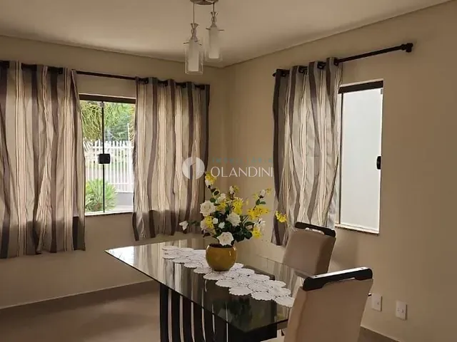 Sobrado com 249m² 3 quartos e 3 banheiros, à venda, no bairro Jardim Conservani em Artur Nogueira