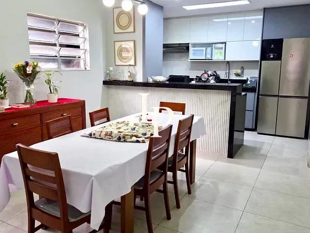 Sobrado com 200m² 4 quartos e 2 banheiros, à venda, no bairro Jardim Monções em Santo André