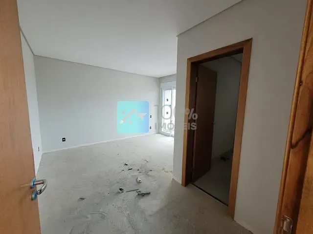 Sobrado com 450m² 3 quartos e 3 banheiros, à venda, no bairro Urbanova em São José dos Campos