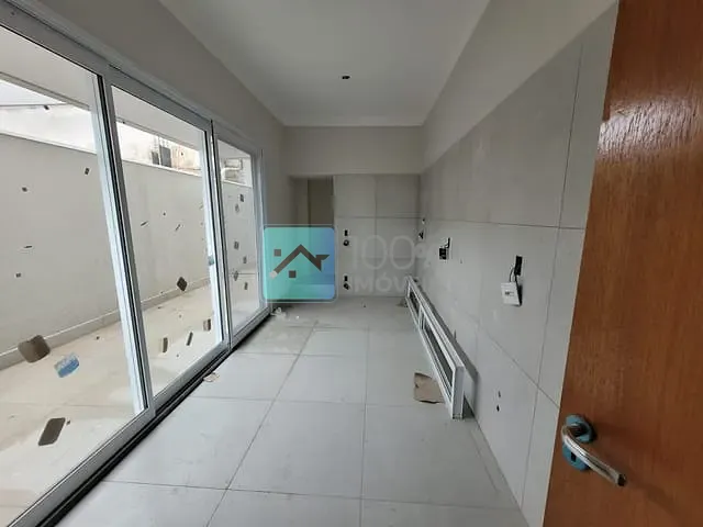 Sobrado com 450m² 3 quartos e 3 banheiros, à venda, no bairro Urbanova em São José dos Campos