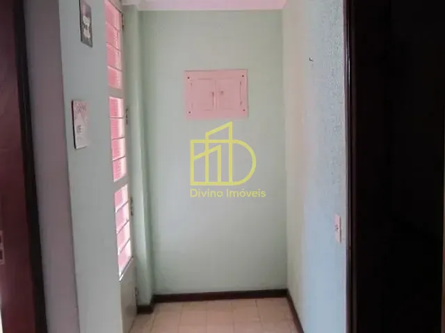Sobrado com 250m² 6 quartos e 2 banheiros, para alugar, no bairro Vila Augusta em Sorocaba