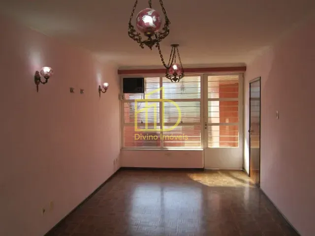 Sobrado com 250m² 6 quartos e 2 banheiros, para alugar, no bairro Vila Augusta em Sorocaba