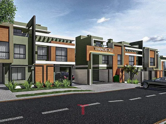 Sobrado com 160m² 3 quartos e 3 banheiros, à venda, no bairro Portão em Curitiba