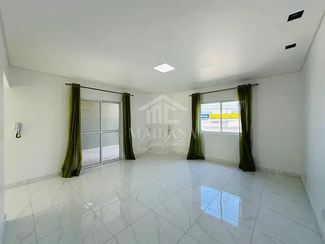Sobrado com 416m² 3 quartos e 2 banheiros, à venda, no bairro Alto Tarumã em Pinhais