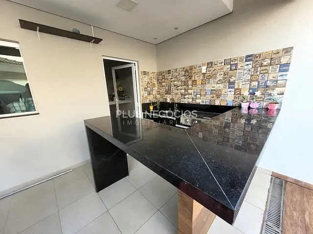Sobrado com 150m² 3 quartos e 4 banheiros, à venda, no bairro Horto Florestal em Sorocaba