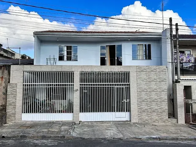Sobrado com 200m² 2 quartos e 3 banheiros, à venda, no bairro Umbará em Curitiba