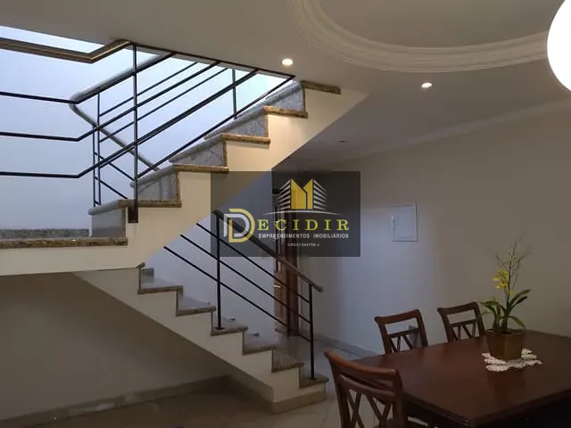 Sobrado com 192m² 3 quartos e 2 banheiros, à venda, no bairro Chácara Santo Antônio (Zona Leste) em São Paulo