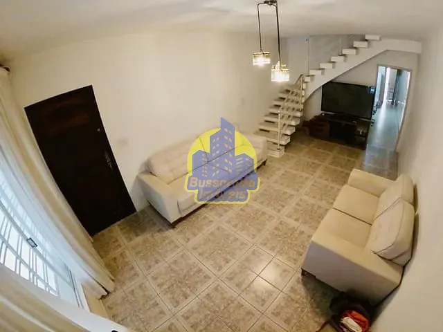 Sobrado com 174m² 2 quartos e 2 banheiros, à venda, no bairro Vila Campesina em Osasco