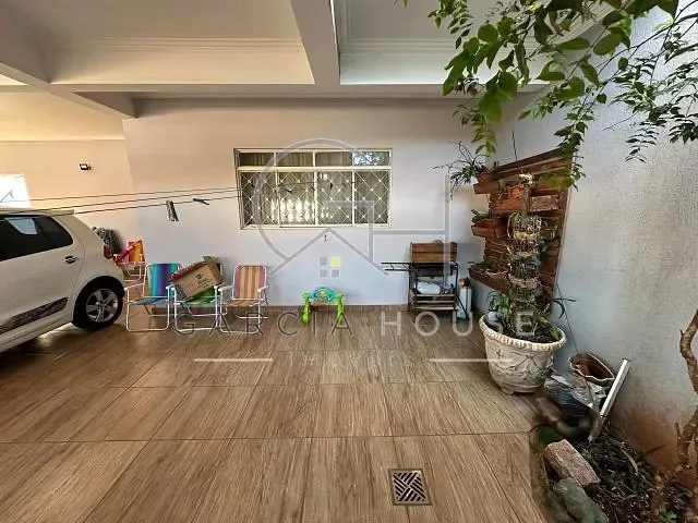 Sobrado com 200m² 4 quartos e 2 banheiros, à venda, no bairro Dom Bernardo José Mielle em Ribeirão Preto
