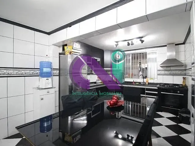 Sobrado com 125m² 3 quartos e 3 banheiros, à venda, no bairro Cidade das Flores em Osasco