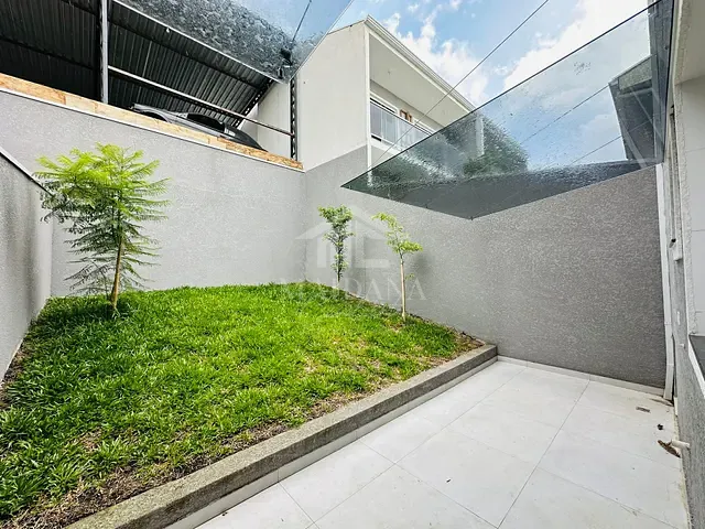 Sobrado com 113m² 2 quartos e 2 banheiros, à venda, no bairro Alto Boqueirão em Curitiba