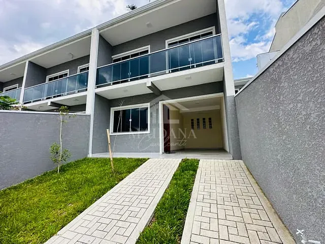 Sobrado com 113m² 2 quartos e 2 banheiros, à venda, no bairro Alto Boqueirão em Curitiba