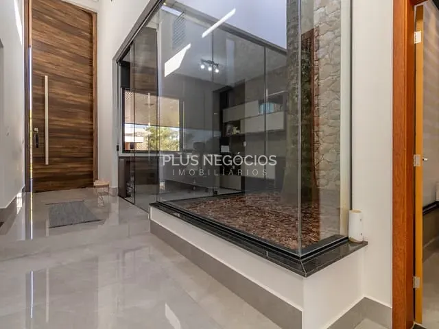 Casa com 1024m² 3 quartos e 6 banheiros, à venda, no bairro Jardim Residencial Saint Patrick em Sorocaba