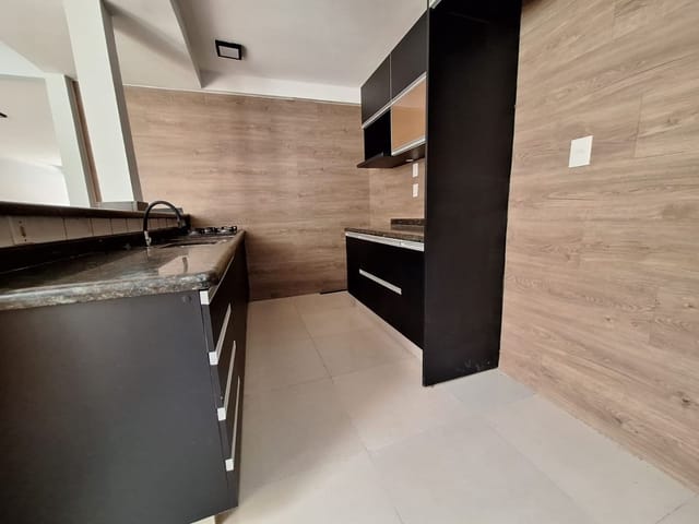 Foto do Sobrado - Sobrado com 3 dormitórios à venda, 212 m² por R$ 1.300.000 - Vila São João - Goiânia/GO | Portfolio Imóveis