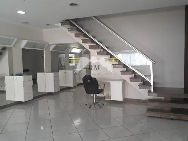 Sobrado com 175m², para alugar, no bairro Jardim Anália Franco em São Paulo