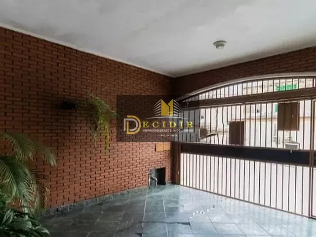 Sobrado com 195m² 4 quartos e 3 banheiros, à venda, no bairro Chácara Cruzeiro do Sul em São Paulo