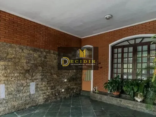 Sobrado com 195m² 4 quartos e 3 banheiros, à venda, no bairro Chácara Cruzeiro do Sul em São Paulo