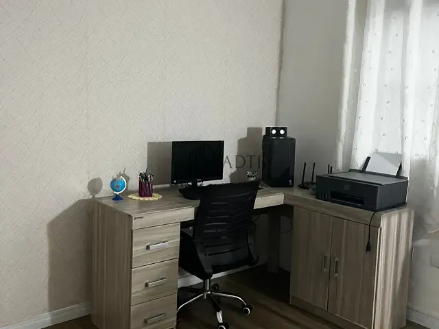 Sobrado com 150m² 4 quartos e 3 banheiros, à venda, no bairro Parque Maria Helena em Suzano