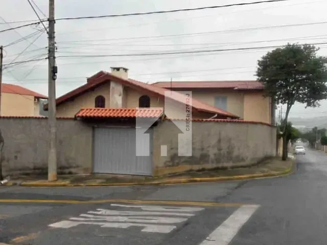 Sobrado 3 quartos e 1 banheiro, à venda, no bairro Vila Santa Terezinha em Várzea Paulista