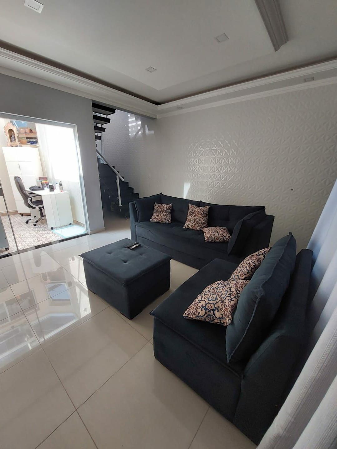 Sobrado à venda 3 Quartos, 3 Suites, 4 Vagas, Nova Gerty, São Caetano do Sul - SP